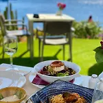 Family Oasis - Oceanview Duplex, Heated Pool, Air Con *