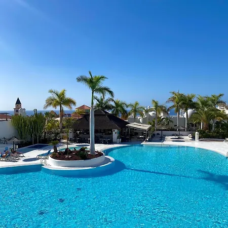 Family Oasis - Oceanview Duplex, Heated Pool, Air Con * Costa Adeje (Tenerife)