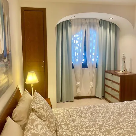 Apartamento Family Oasis - Oceanview Duplex, Heated Pool, Air Con