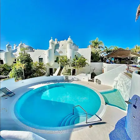 Apartamento Family Oasis - Oceanview Duplex, Heated Pool, Air Con *