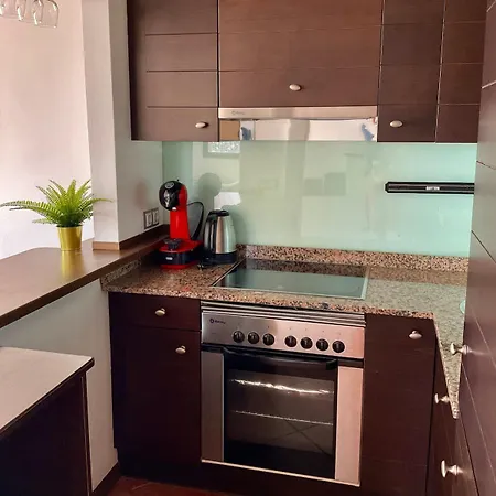 شقة Family Oasis - Oceanview Duplex, Heated Pool, Air Con أذيخي